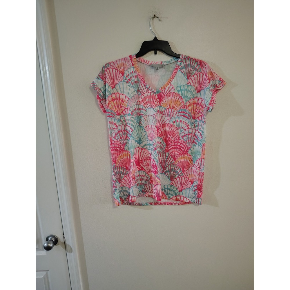 Luukse Womens Pink Seashell Print V-Neck Short Sleeve Knit Top Small Coastal Tee